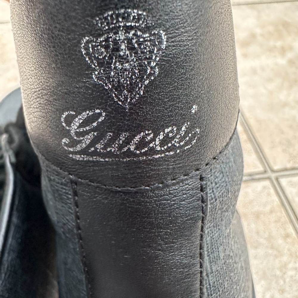 Gucci Brooklyn GG Supreme High Top Sneakers - Picture 6 of 16